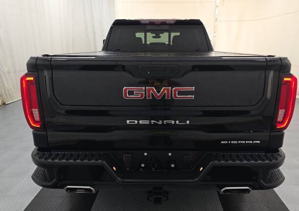 Used 2021 GMC Sierra 1500 Denali w/ Denali Ultimate Package AWD/4WD image 13