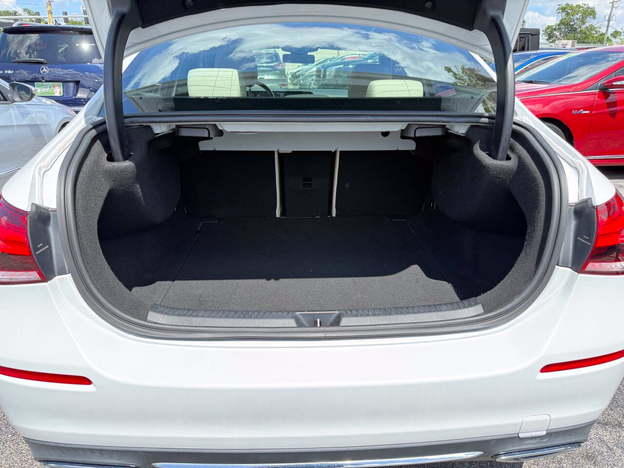 Used 2020 Mercedes-Benz A 220 w/ Premium Package image 22