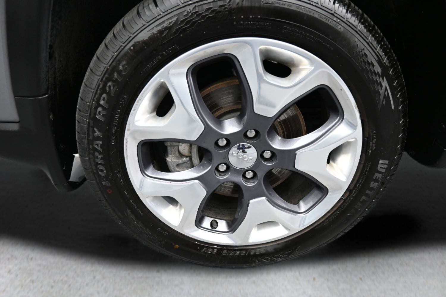 Used 2021 Jeep Compass Limited image 23