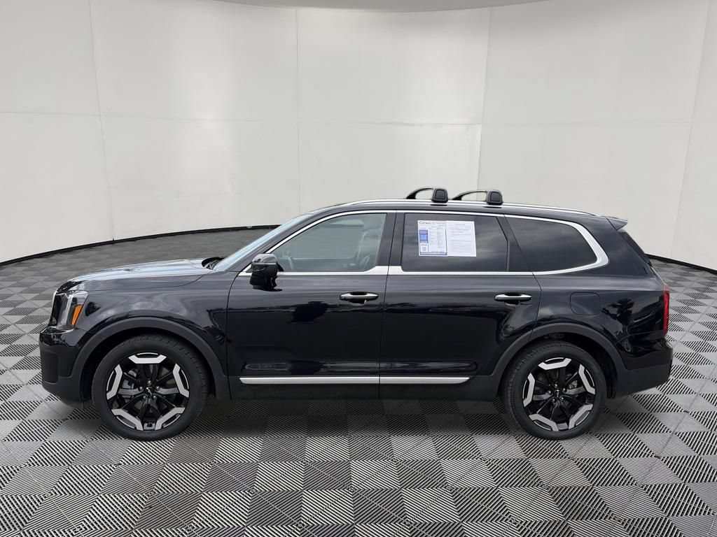 Used 2025 Kia Telluride S AWD/4WD image 5