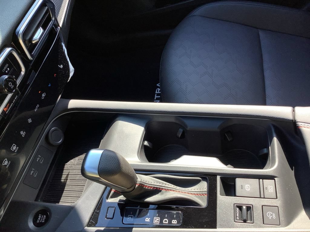 New 2026 Nissan Sentra SR w/ SR Premium Package FWD image 28