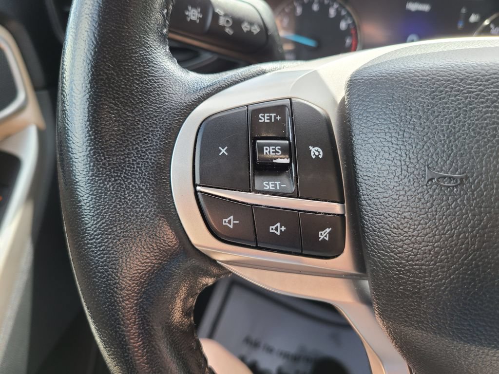 Used 2022 Ford Explorer XLT AWD/4WD image 26