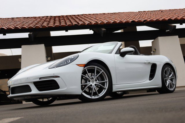 Used 2019 Porsche 718 Boxster image 3