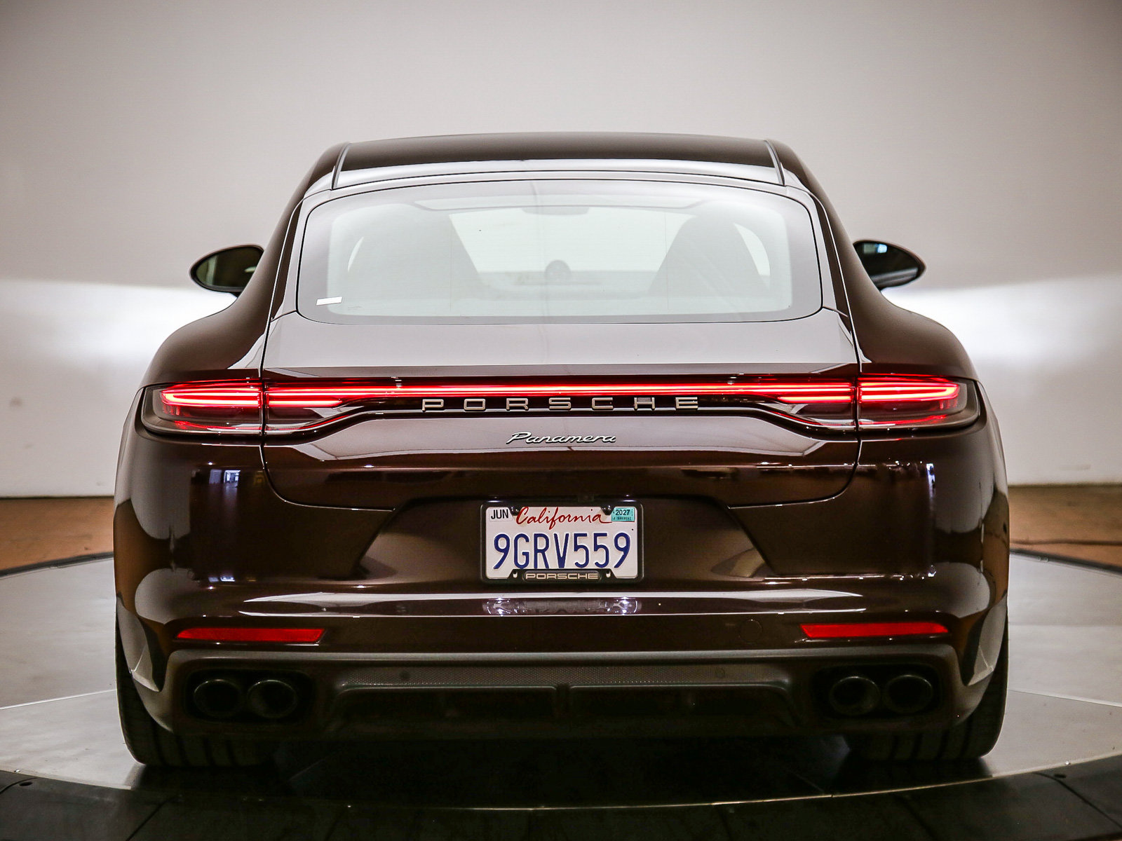 Certified 2023 Porsche Panamera Platinum Edition RWD image 6