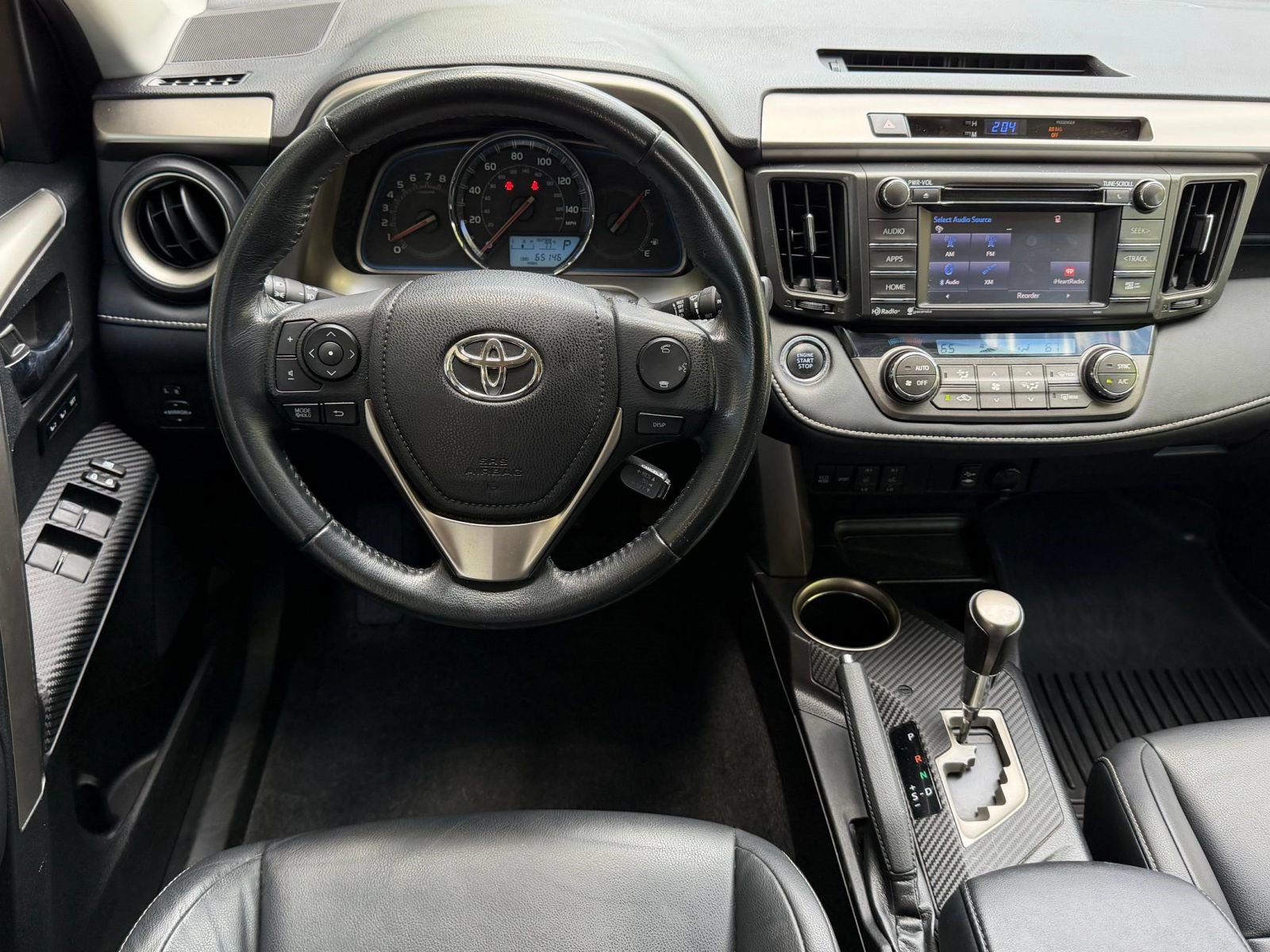 Used 2015 Toyota RAV4 Limited AWD/4WD image 24
