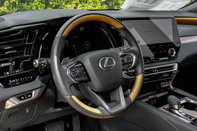 Used 2025 Lexus RX 350 Premium Plus FWD image 23