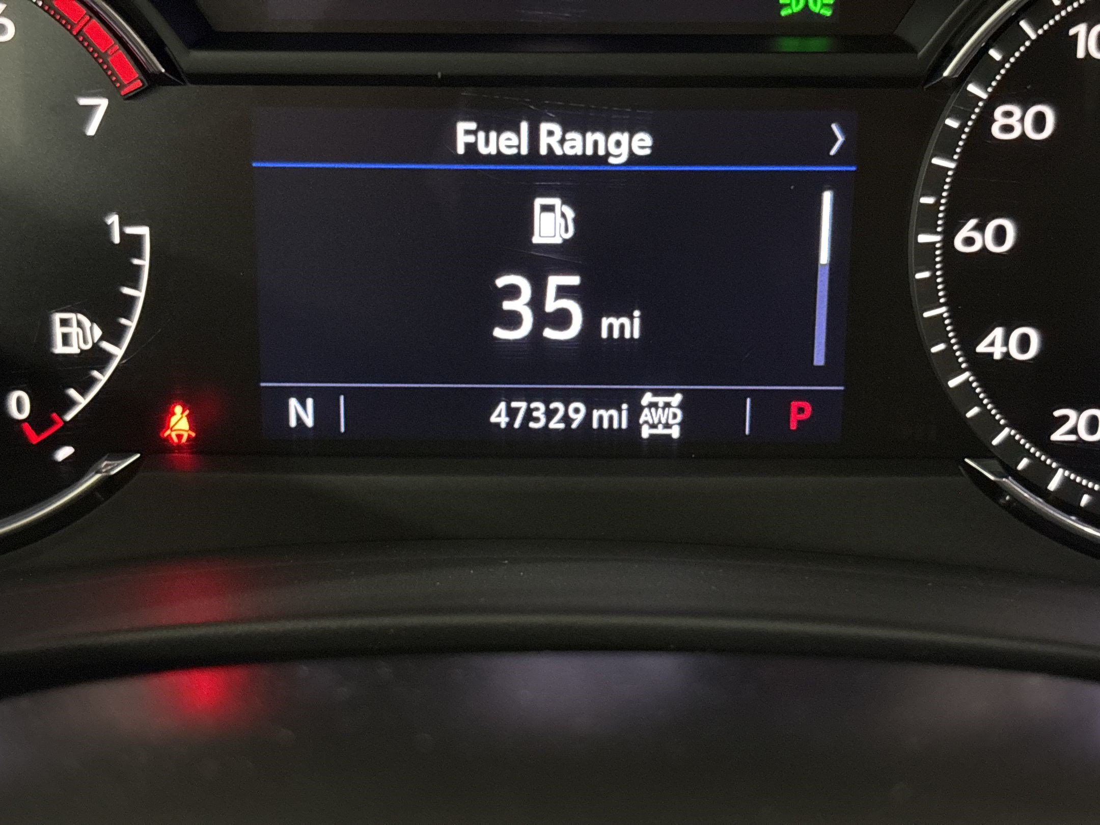 Used 2022 Cadillac XT4 Premium Luxury w/ Safety Alert Package AWD/4WD image 19
