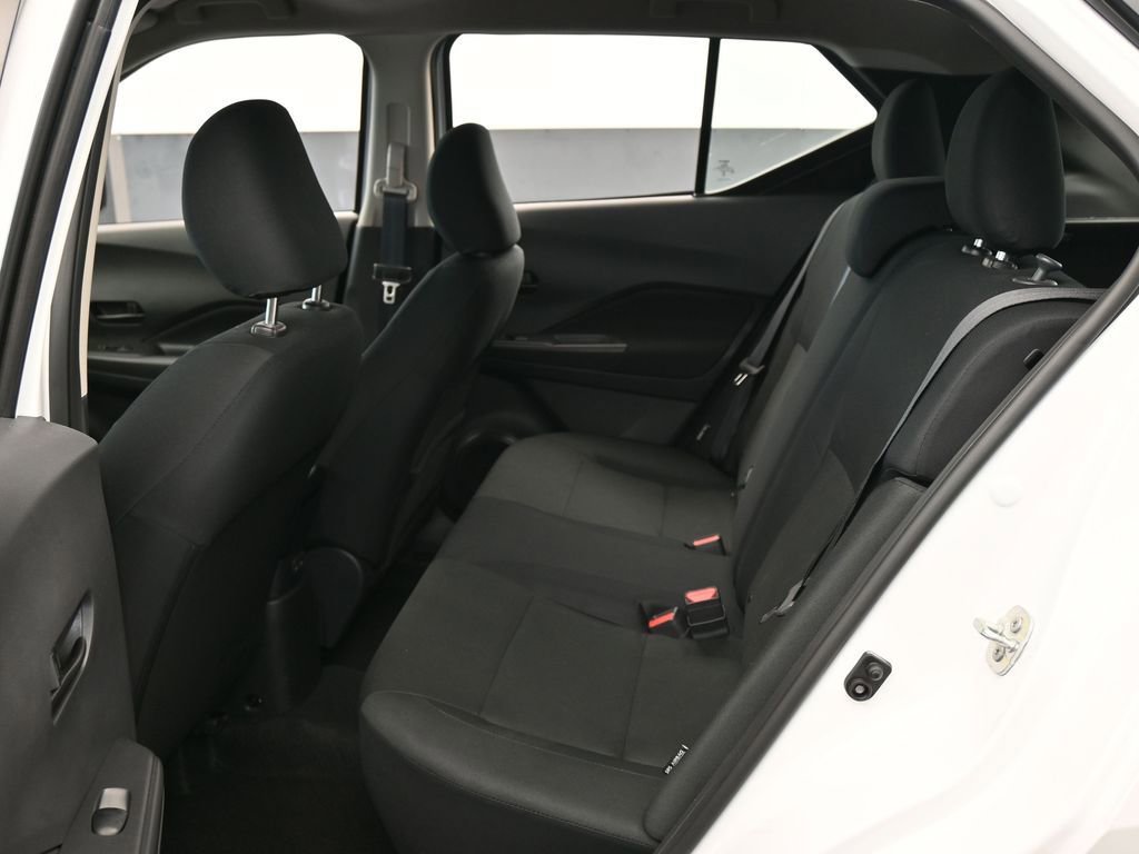 Used 2025 Nissan Kicks Play S image 26