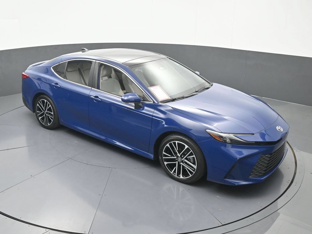 Used 2025 Toyota Camry XLE FWD image 52