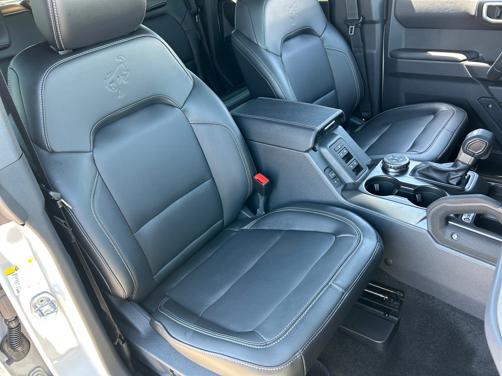 New 2026 Ford Bronco Outer Banks w/ Sasquatch Package AWD/4WD image 19