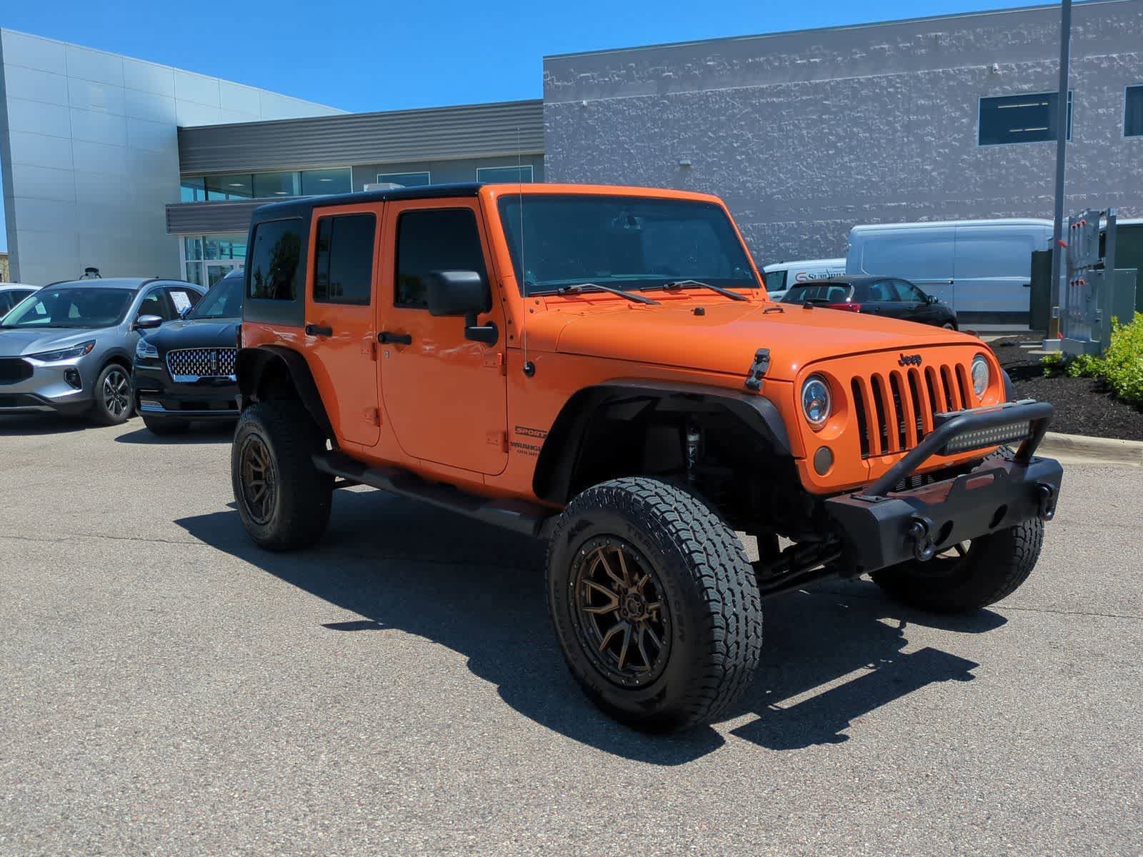 Used 2013 Jeep Wrangler Unlimited Sport AWD/4WD video 2