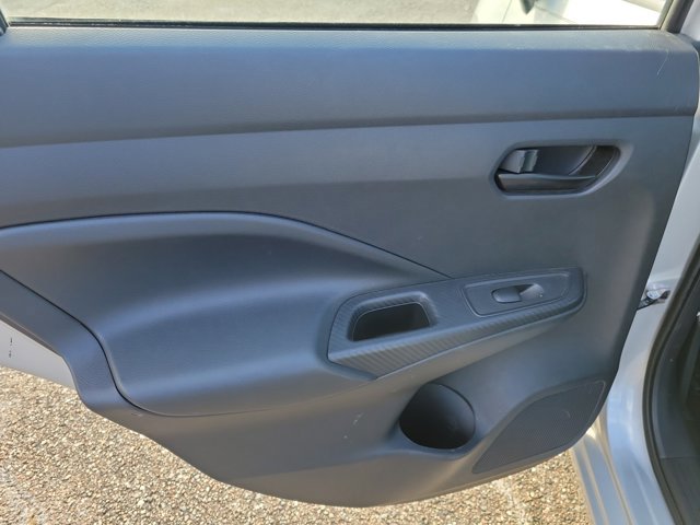 Used 2024 Nissan Versa S w/ S Plus Package image 9