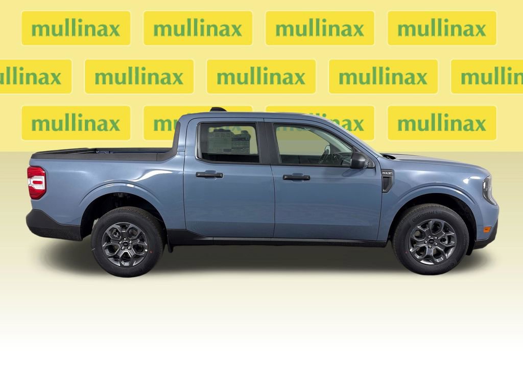New 2026 Ford Maverick XLT image 2