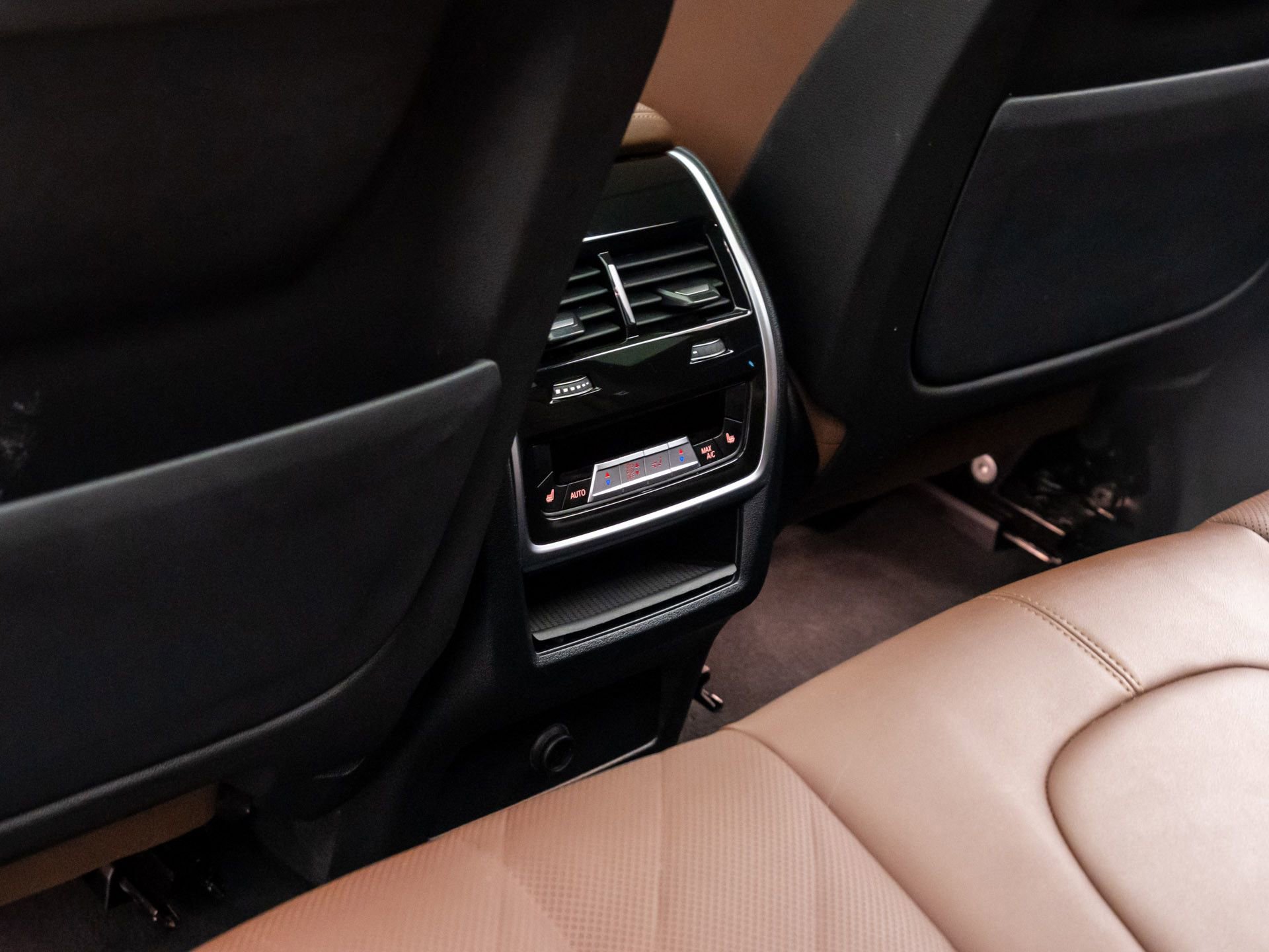 Certified 2023 BMW X5 xDrive40i w/ M Sport Package image 20