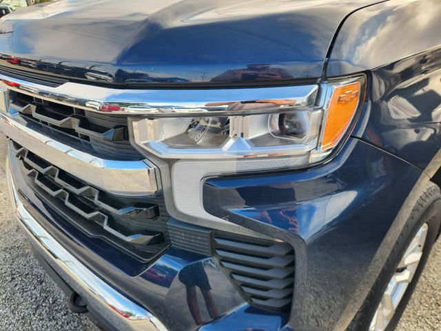 Used 2023 Chevrolet Silverado 1500 LT AWD/4WD image 5