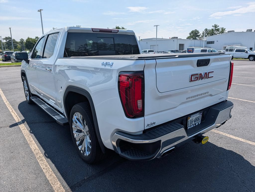 Used 2023 GMC Sierra 1500 SLT w/ SLT Premium Package AWD/4WD image 23