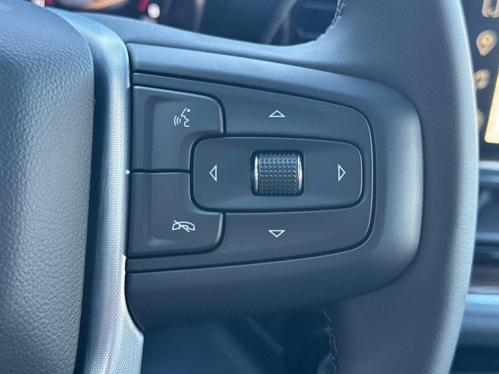 New 2026 GMC Sierra 1500 SLE RWD image 27