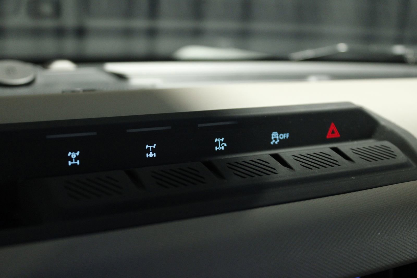 Used 2023 Ford Bronco Wildtrak image 38