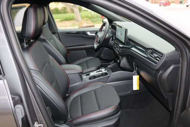 New 2025 Ford Escape ST-Line Elite w/ Tech Pack #2 image 24