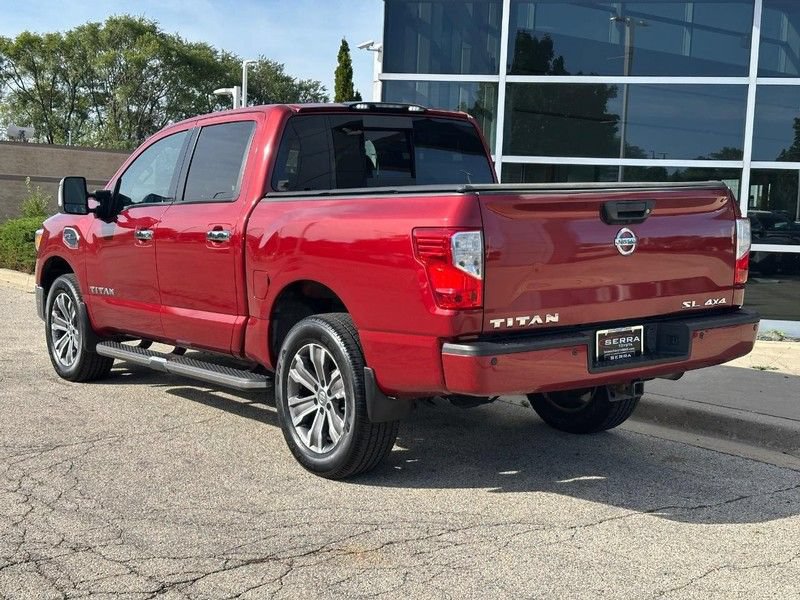 Used 2017 Nissan Titan SL w/ SL Towing Convenience Package AWD/4WD image 6
