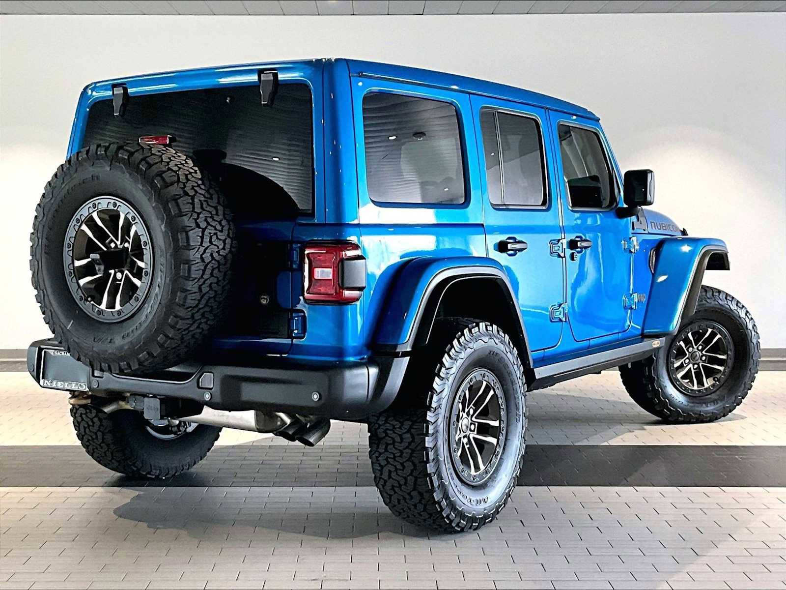 Used 2024 Jeep Wrangler Rubicon 392 image 10