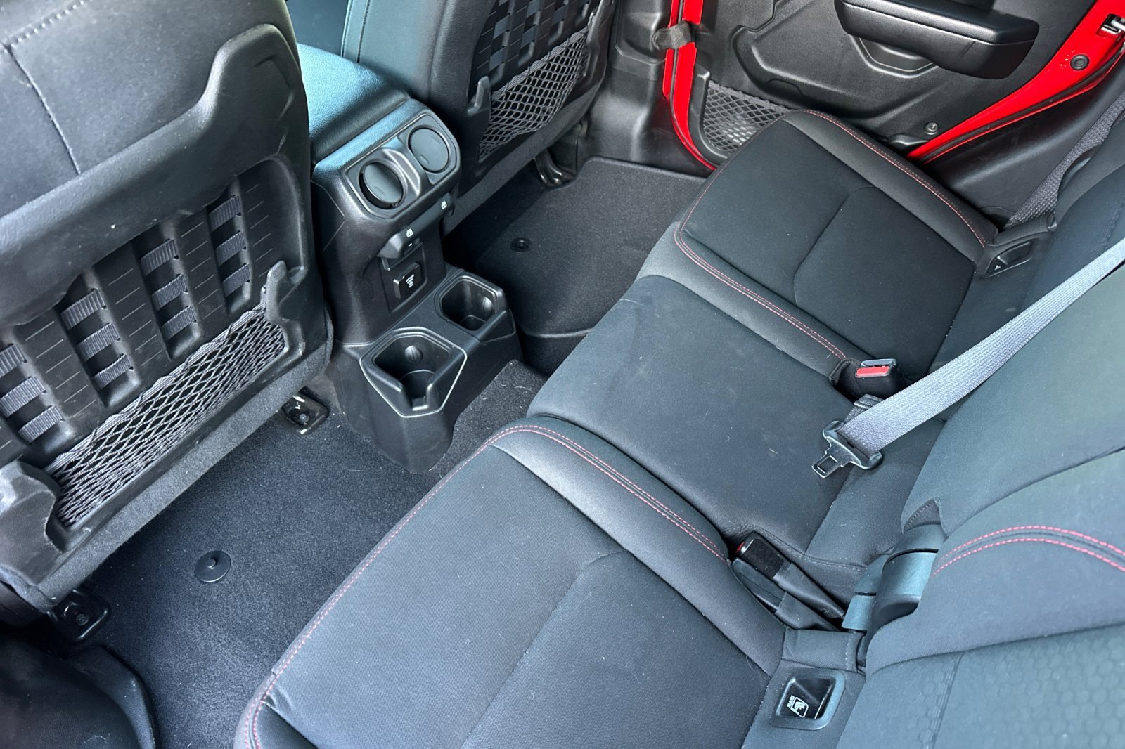 Used 2020 Jeep Gladiator Rubicon image 10