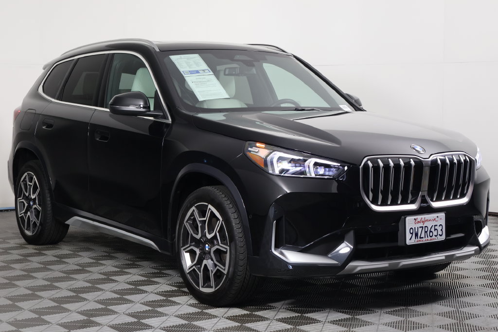 Certified 2026 BMW X1 xDrive28i w/ Convenience Package AWD/4WD image 3