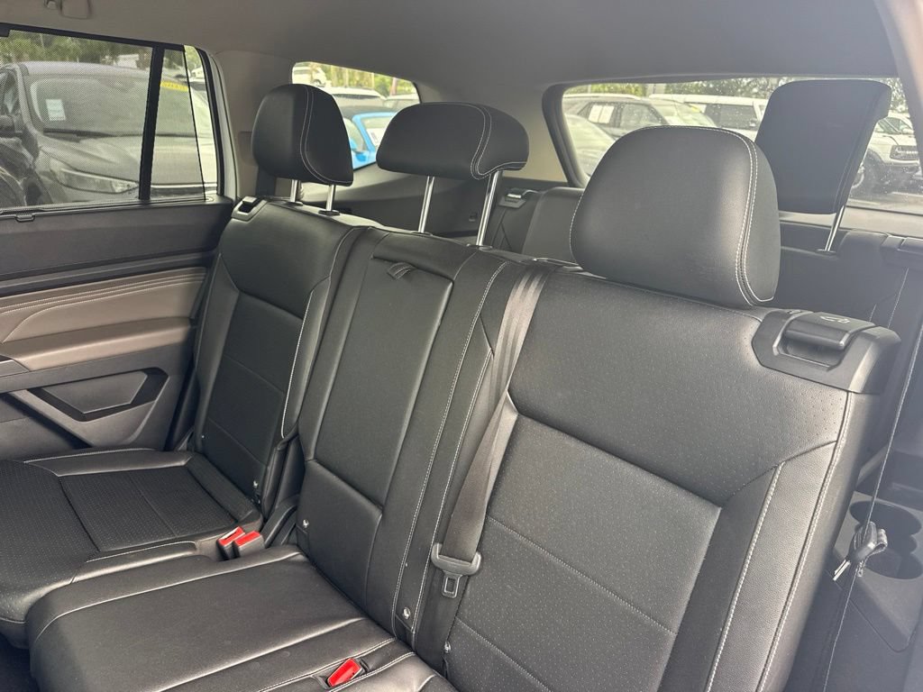 Used 2023 Volkswagen Atlas SE FWD image 11