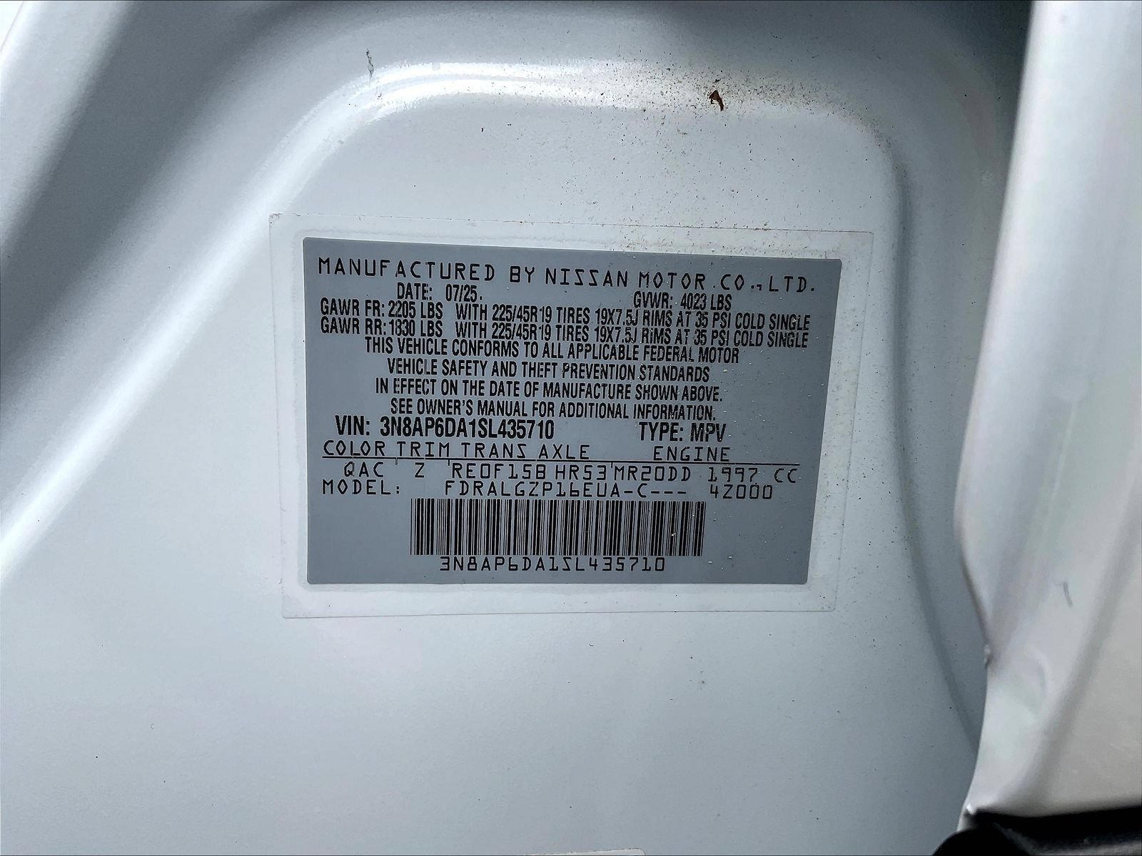 Certified 2025 Nissan Kicks SR FWD image 21