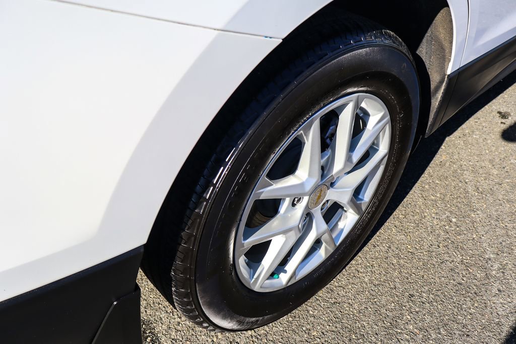 Used 2024 Chevrolet Equinox LT image 39