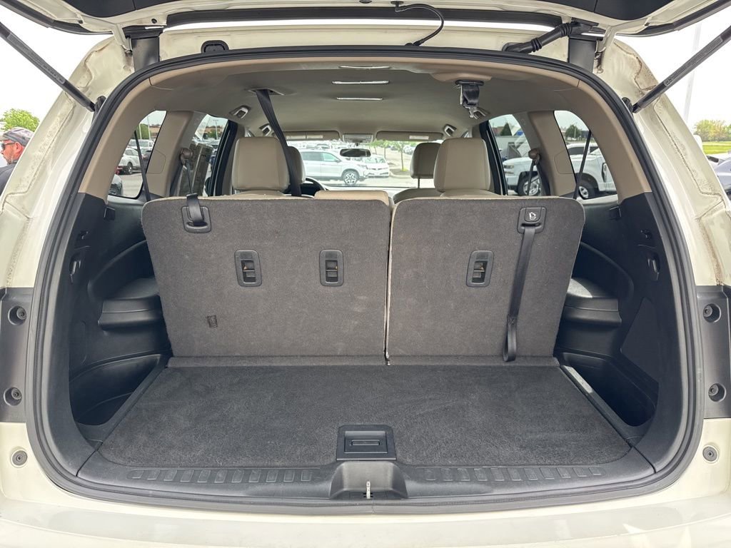 Used 2017 Honda Pilot LX image 32