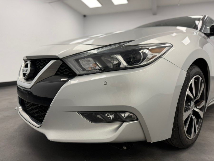 Used 2017 Nissan Maxima 3.5 SL FWD image 15