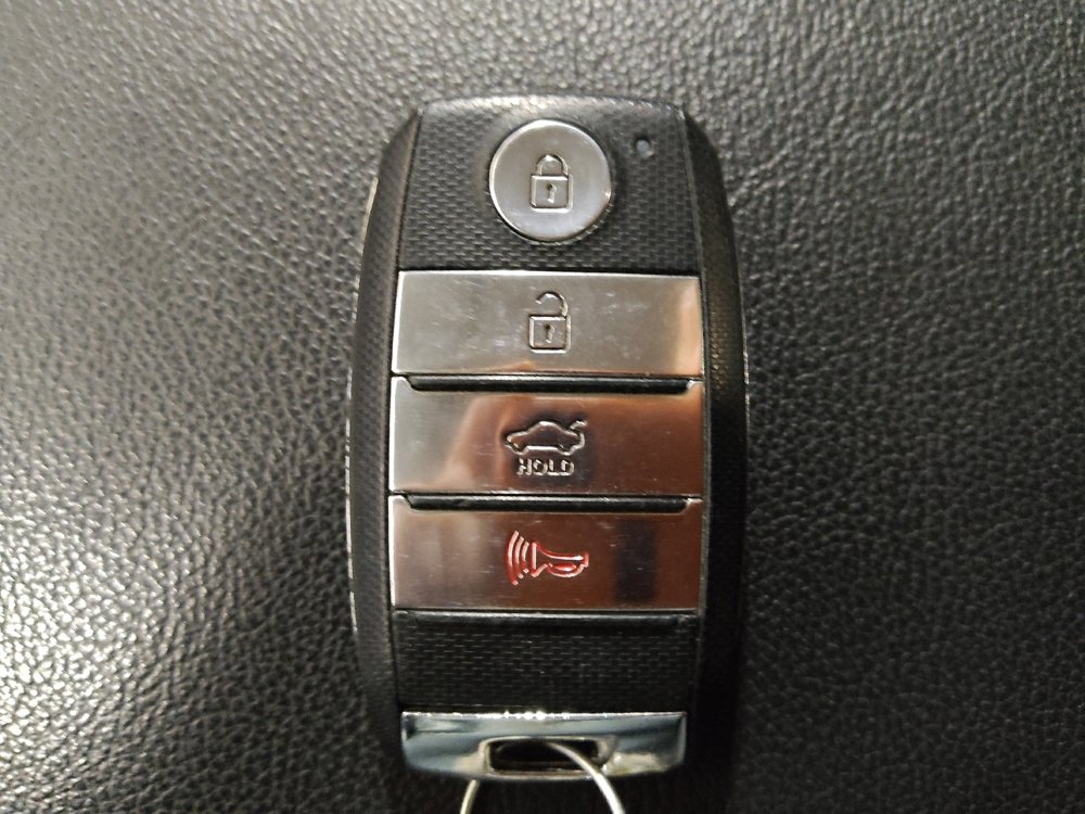 Used 2019 Kia Optima S w/ S Panoramic Sunroof Package image 32