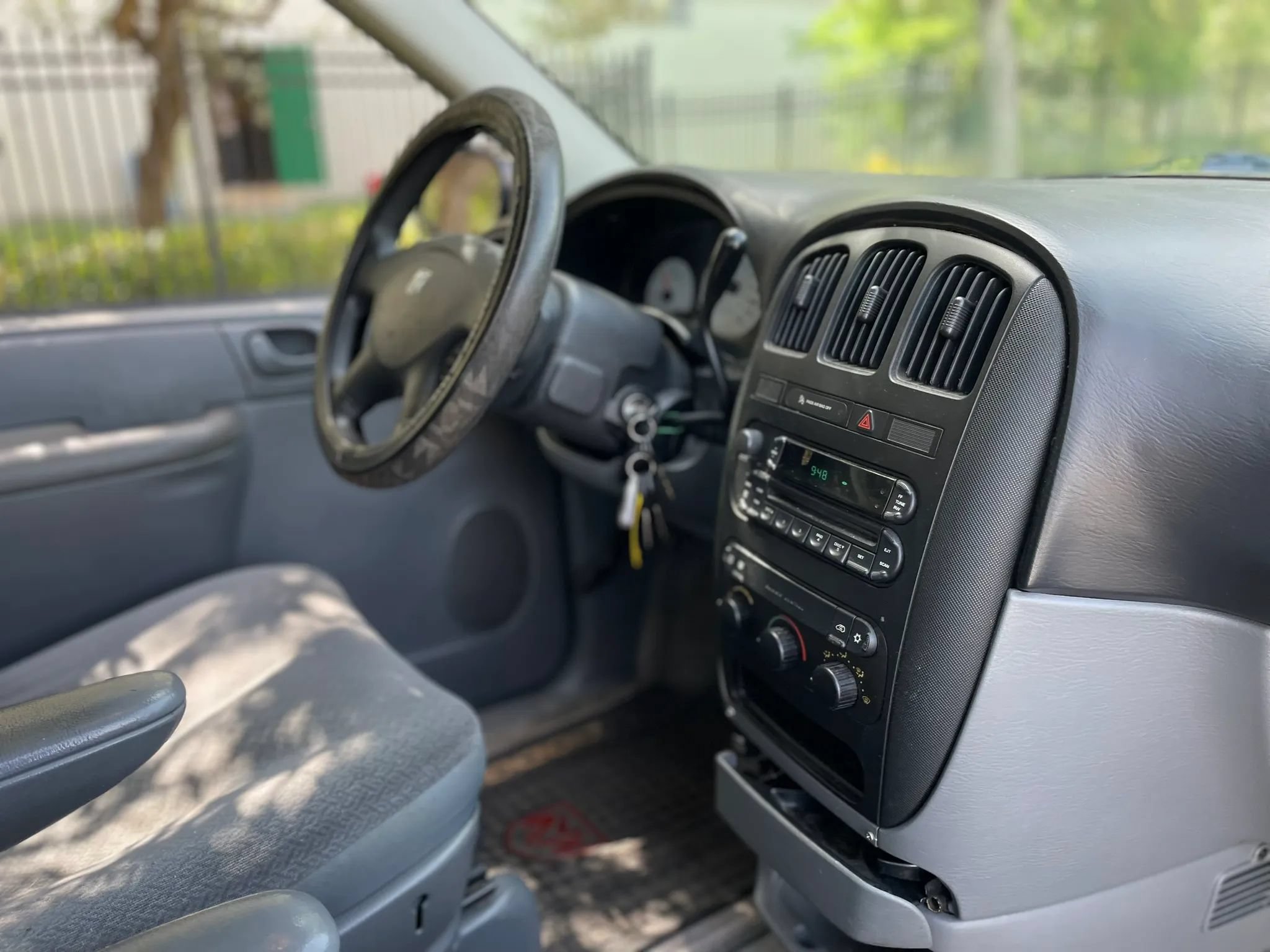 Used 2005 Dodge Caravan SE w/ Popular Equipment Group FWD image 15