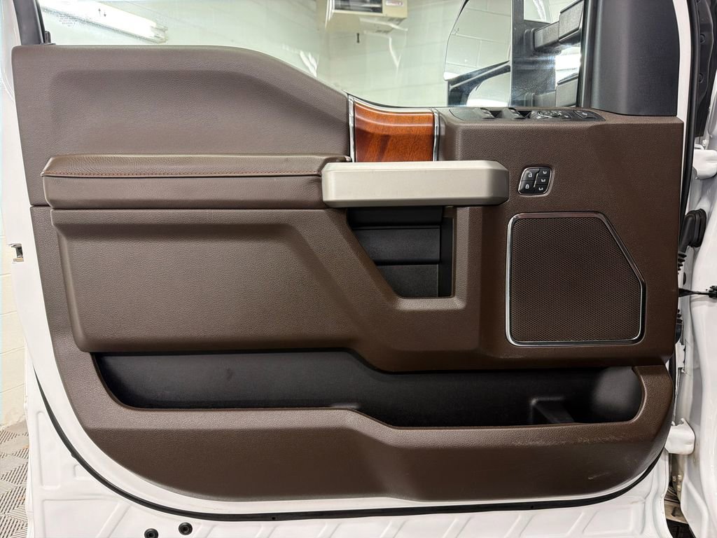 Used 2022 Ford F250 King Ranch image 16