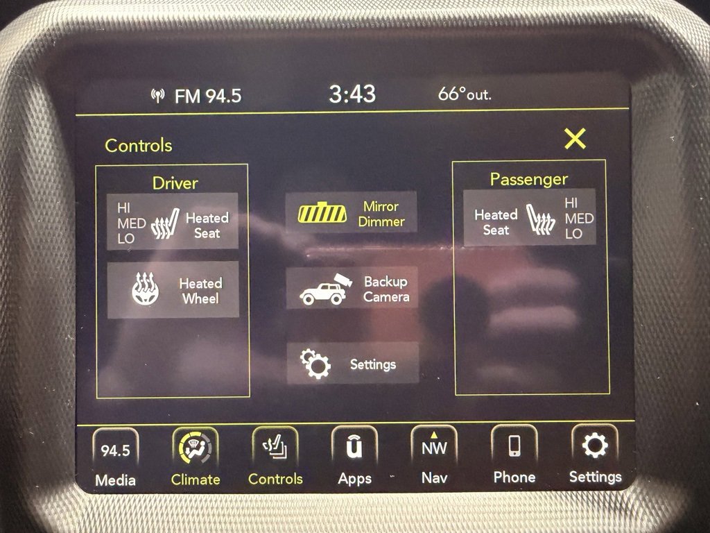 Used 2023 Jeep Wrangler Unlimited Sahara image 41