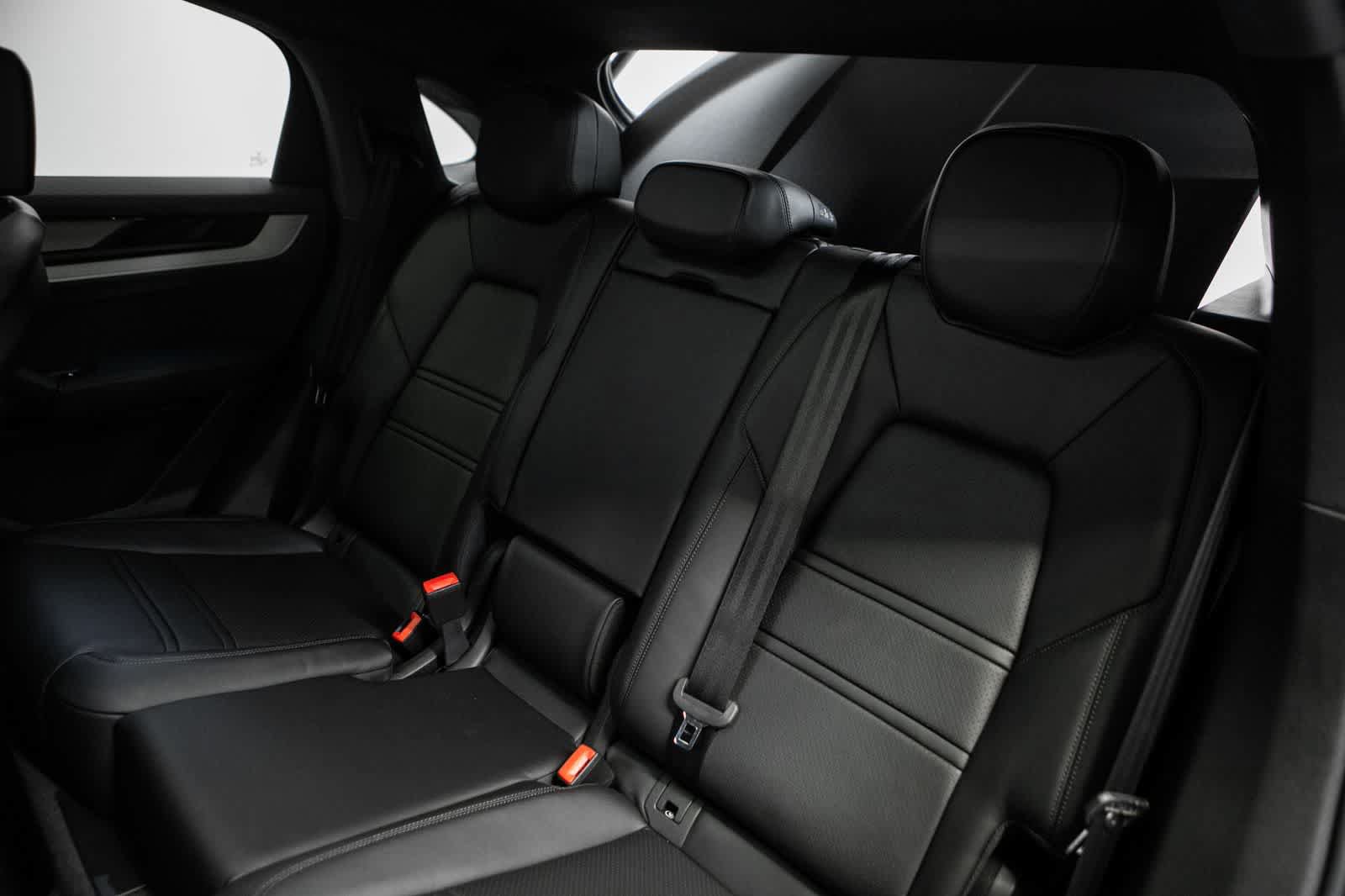 New 2026 Porsche Cayenne S AWD/4WD image 34