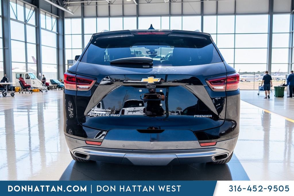 Used 2023 Chevrolet Blazer Premier w/ Driver Confidence II Package AWD/4WD image 32