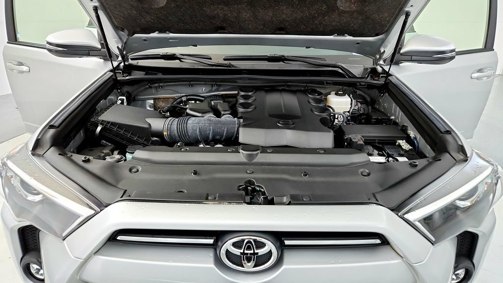 Certified 2023 Toyota 4Runner SR5 Premium w/ Moonroof Package AWD/4WD image 14