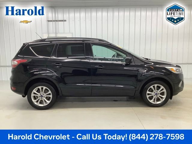 Used 2017 Ford Escape SE w/ Equipment Group 201A image 6