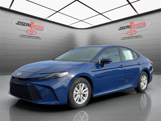 Certified 2025 Toyota Camry LE image 9