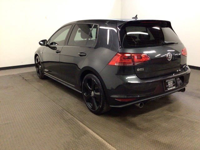 Used 2017 Volkswagen GTI S image 6
