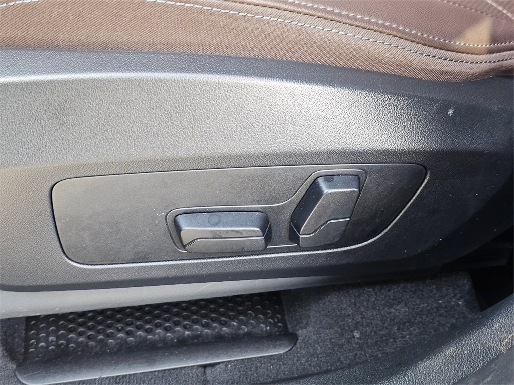 Used 2025 BMW X1 xDrive28i w/ Convenience Package image 33