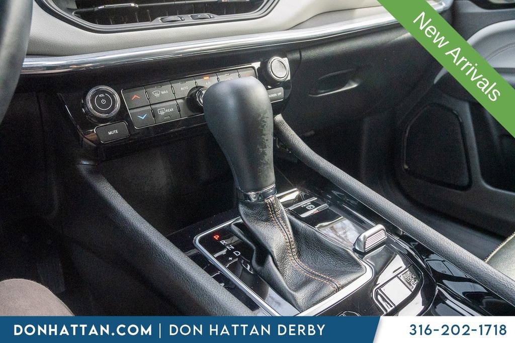 Used 2022 Jeep Compass Limited image 10