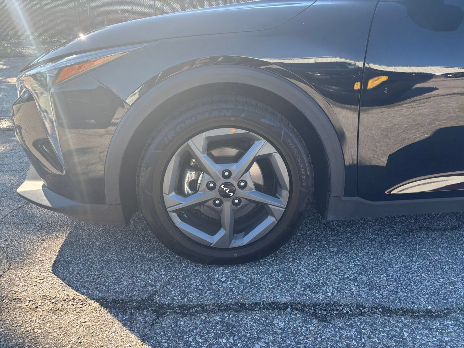 Used 2025 Kia K4 FWD image 28