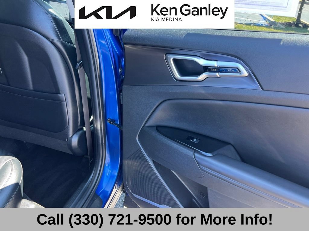Certified 2024 Kia Sportage EX FWD image 57