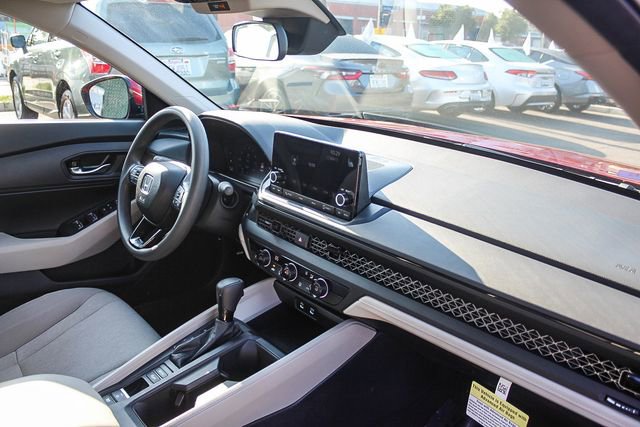 Used 2025 Honda Accord LX image 22