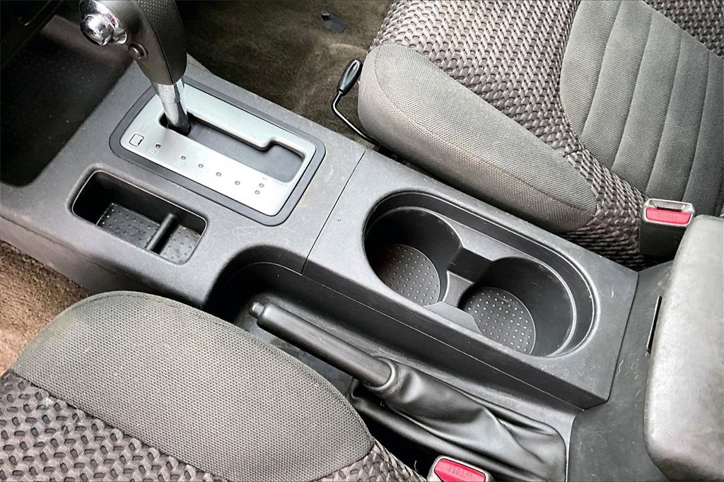 Used 2015 Nissan Frontier SV image 17