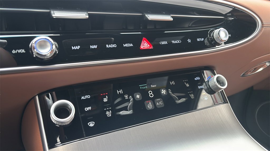 New 2026 Genesis GV70 2.5T Advanced image 23