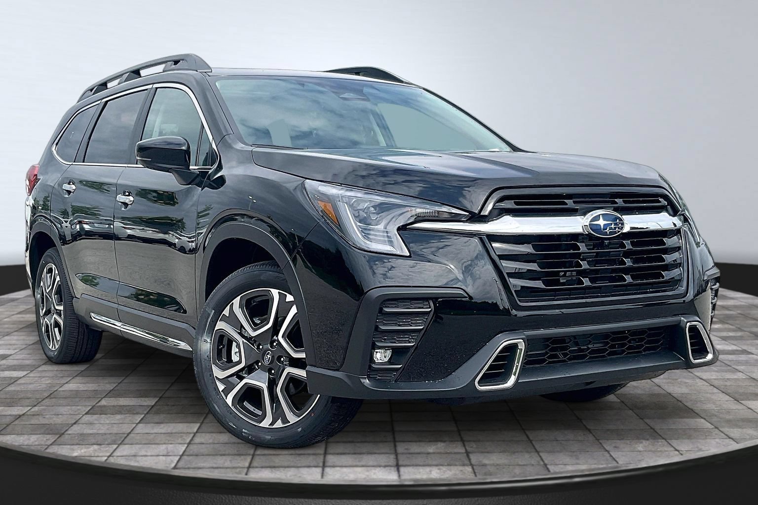 New 2026 Subaru Ascent Touring w/ Popular Package #2 AWD/4WD image 2
